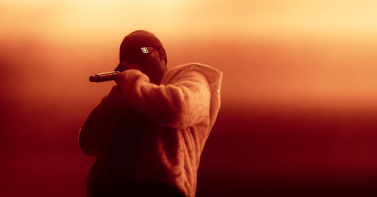 Who is Slayr? How the teenage Philly rapper behind 'Half Blood' became ...