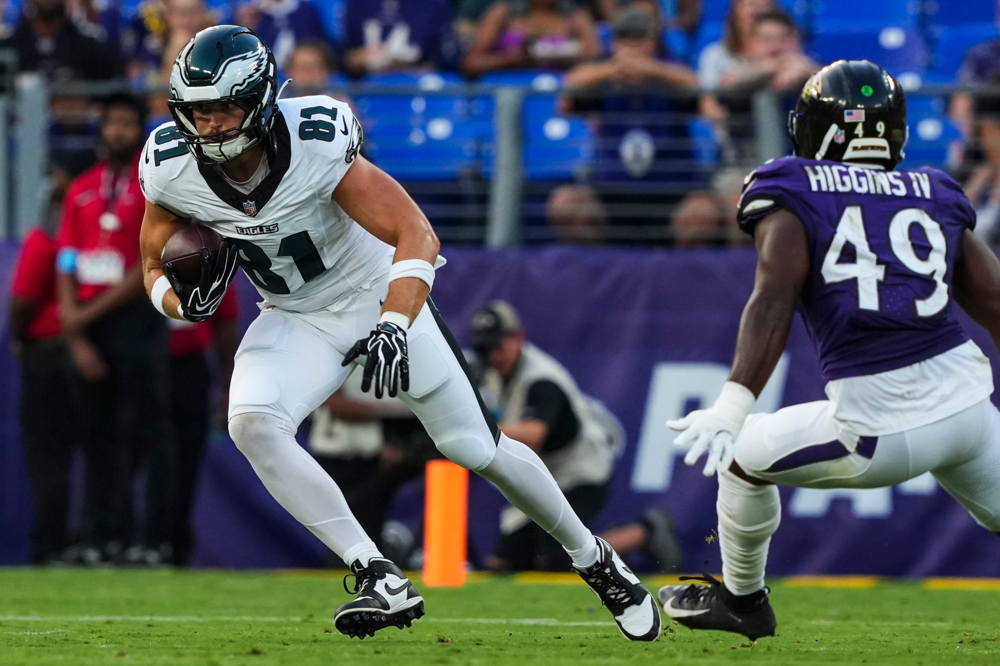 Eagles getting 2 key offensive weapons back for crucial Cowboys game