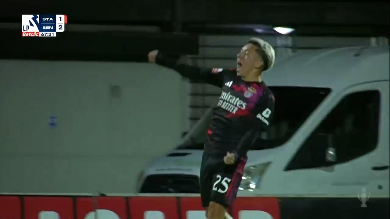 Tempers flair as Benfica beat Santa Clara away to reduce gap to Porto ...