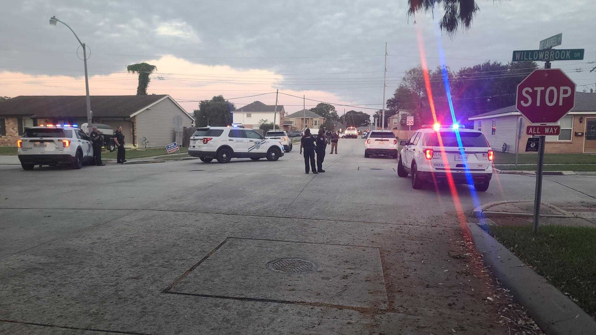 Detective and suspect injured in Gretna shooting; search underway for ...