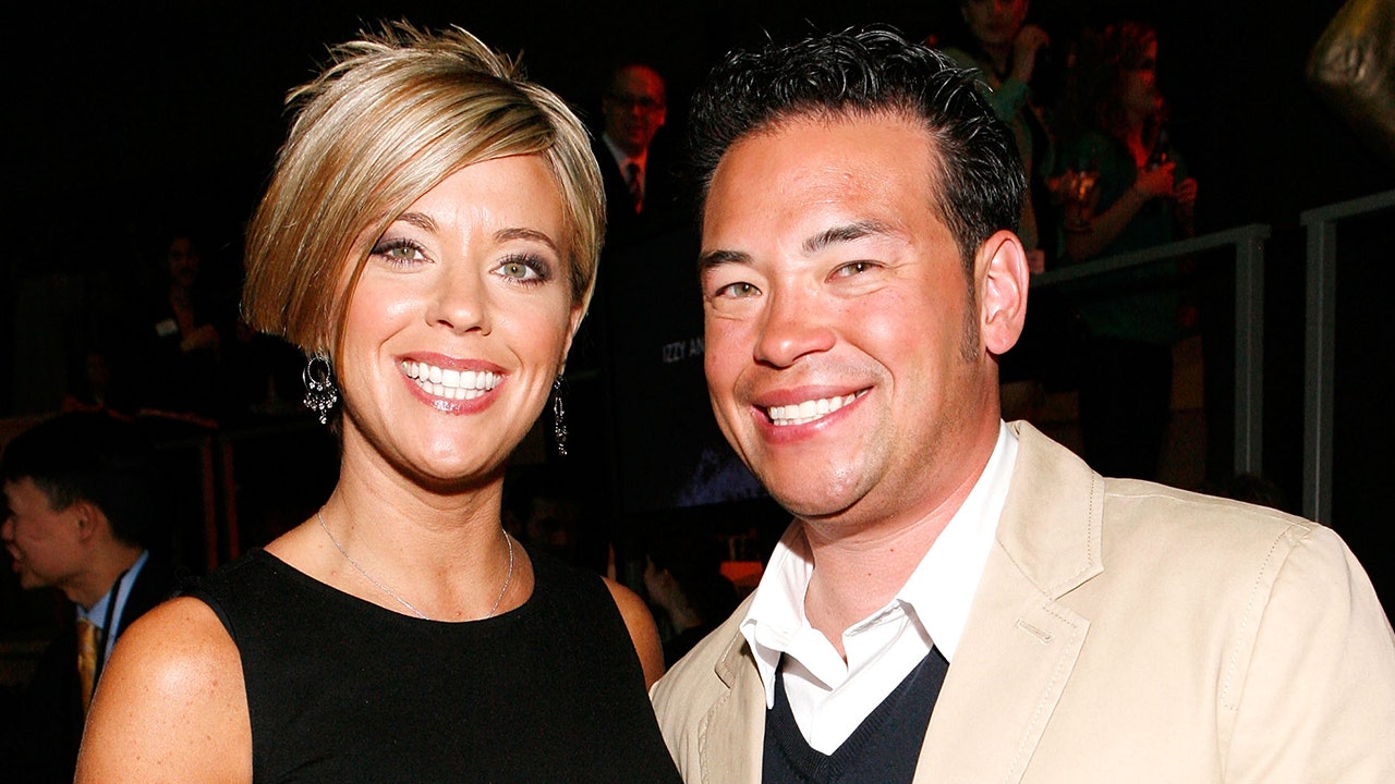 Jon Gosselin claims he's 'perfect strangers now' with six of his kids ...