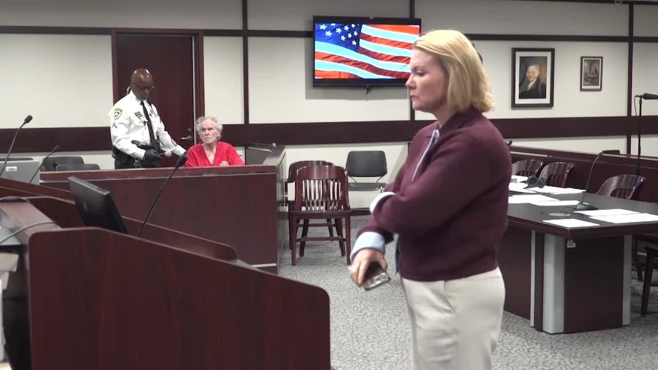 Kessler expresses interest in entering open plea during jury selection