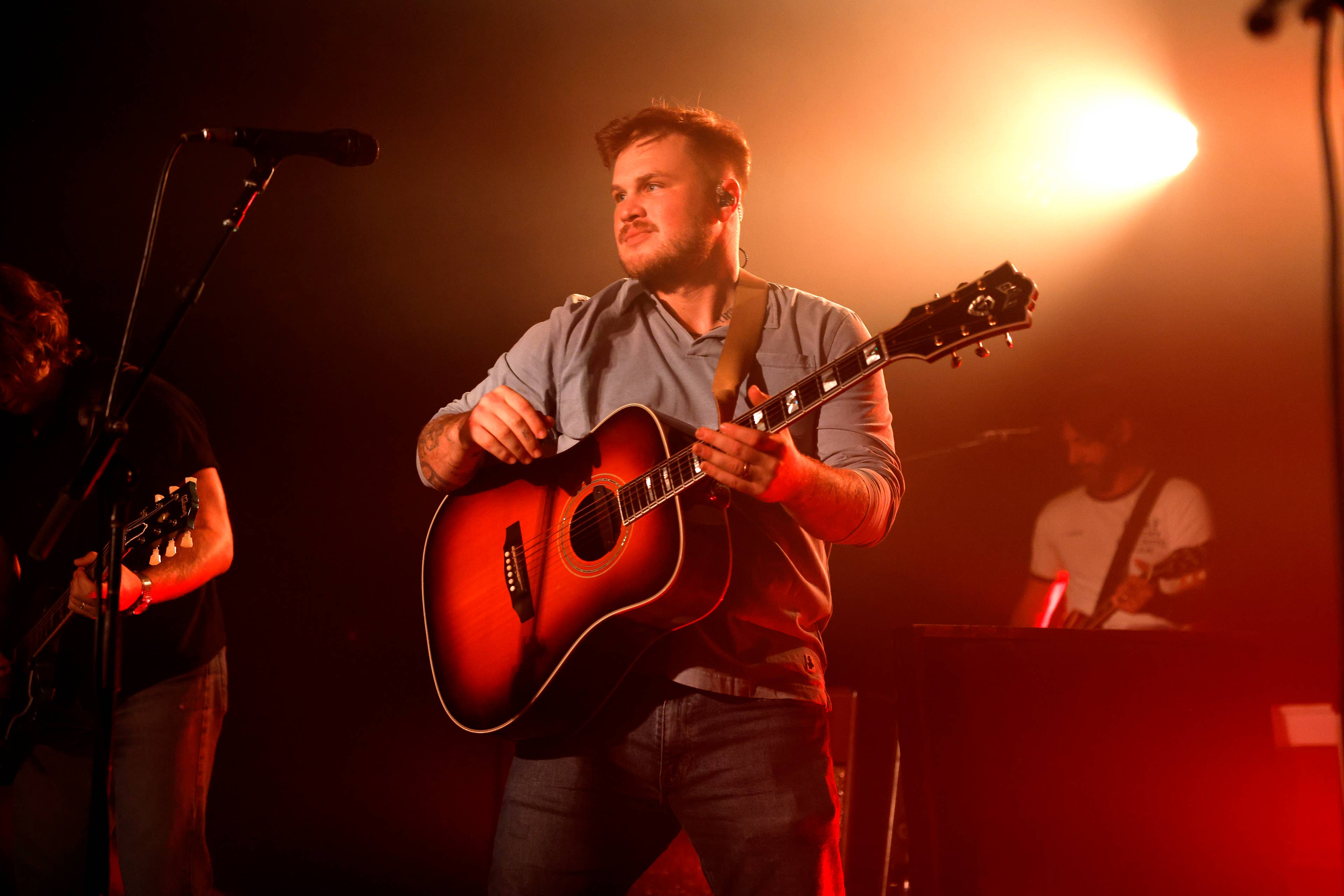 Zach Bryan ticket searches surge more than 5,000% after 2027 tour ...
