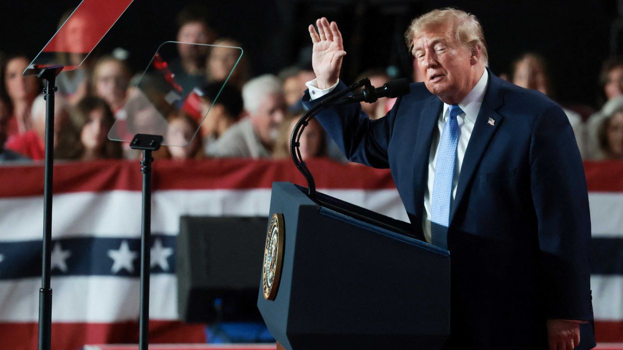 Dismayed Trump snaps at protester interrupting rally: 'I was just at ...