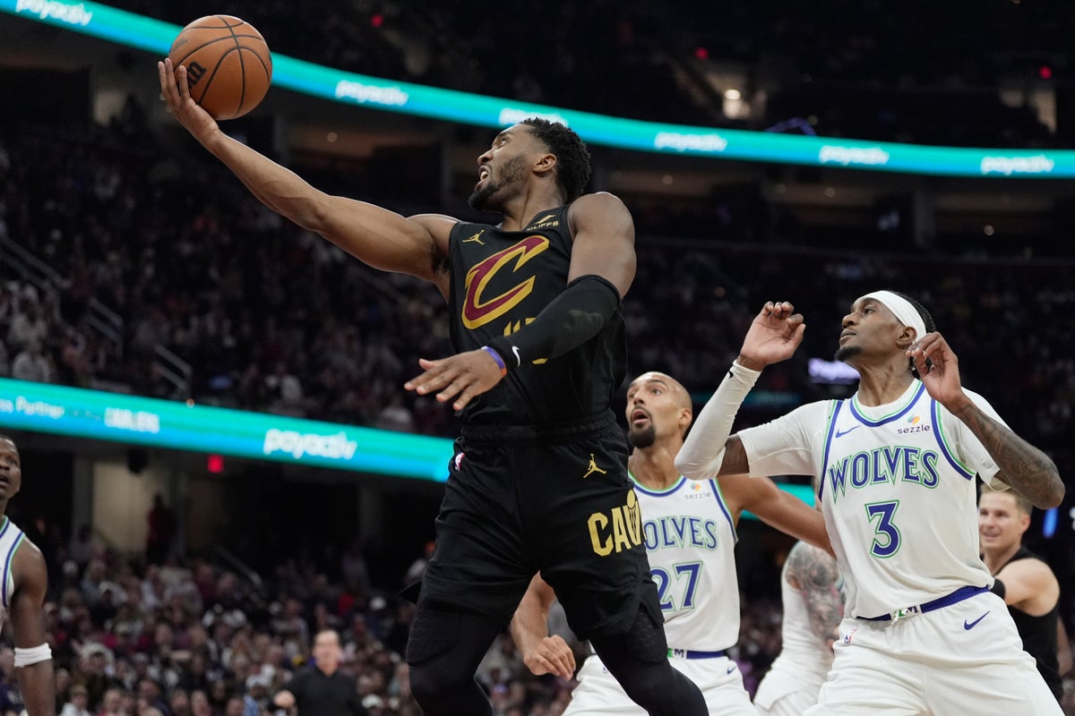 Mitchell anota 26 y Cavaliers remontan para vencer a Timberwolves 127 ...