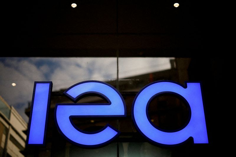 IEA flags concentration of clean energy supply chains as emerging challenge