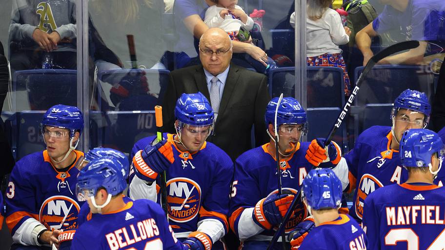 Barry Trotz reveals which NY Islanders arena will always be his favorite