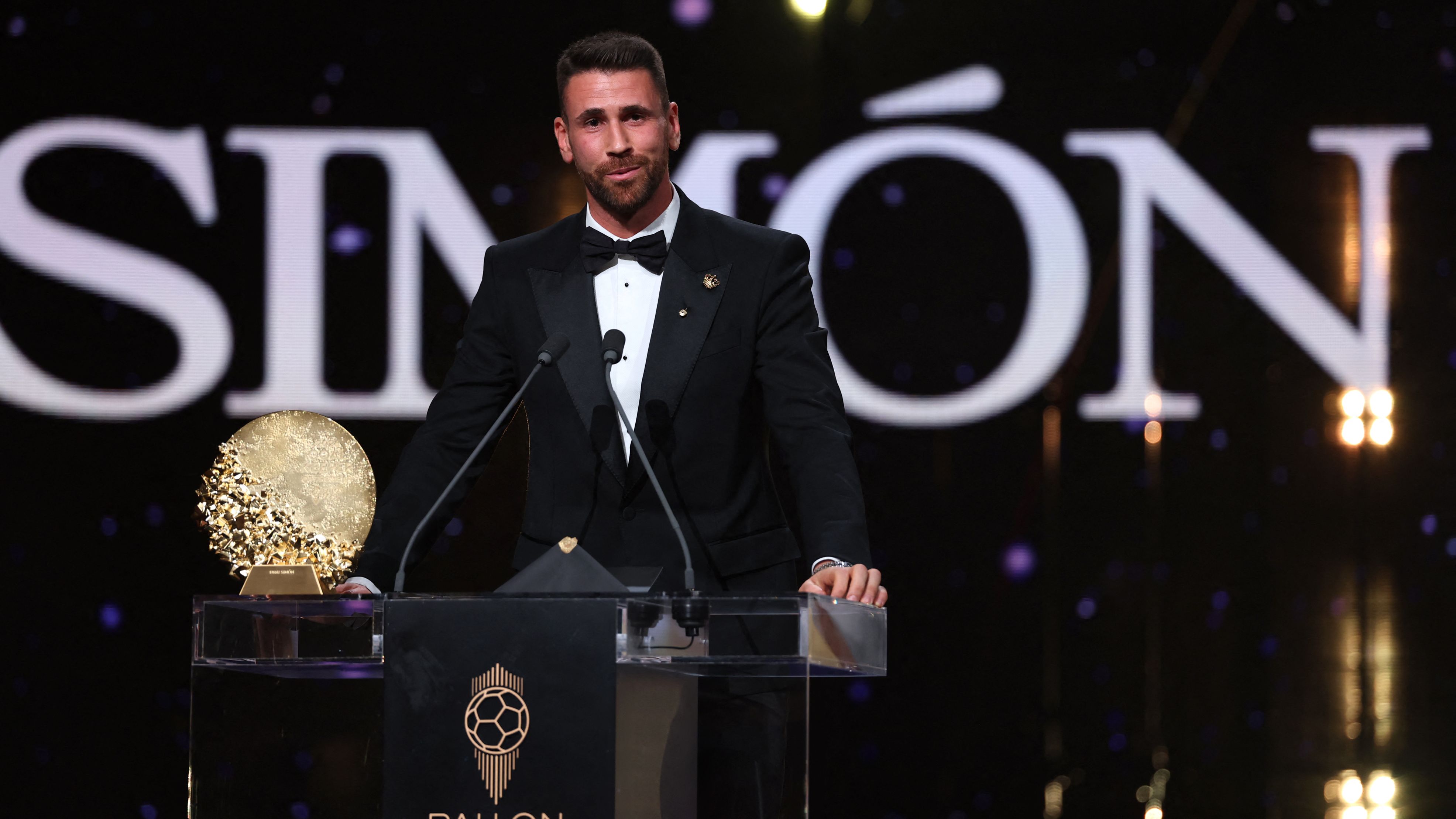 Ballon d'Or: Unai Simón named best goalkeeper in the world