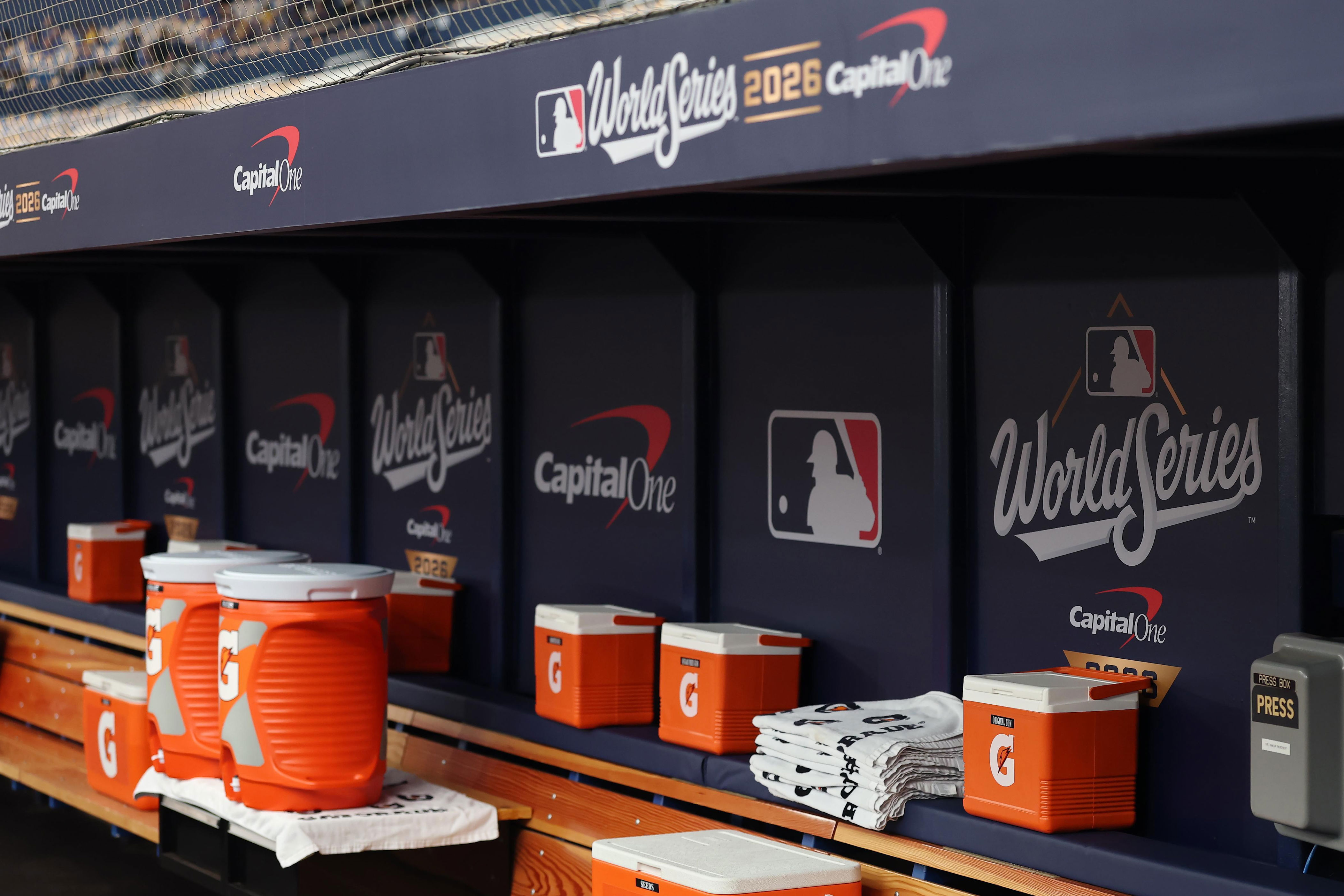 Open thread World Series game three