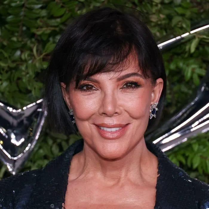 Kris Jenner called 'desperate' for wearing Elizabeth Taylor's Scorpio ...