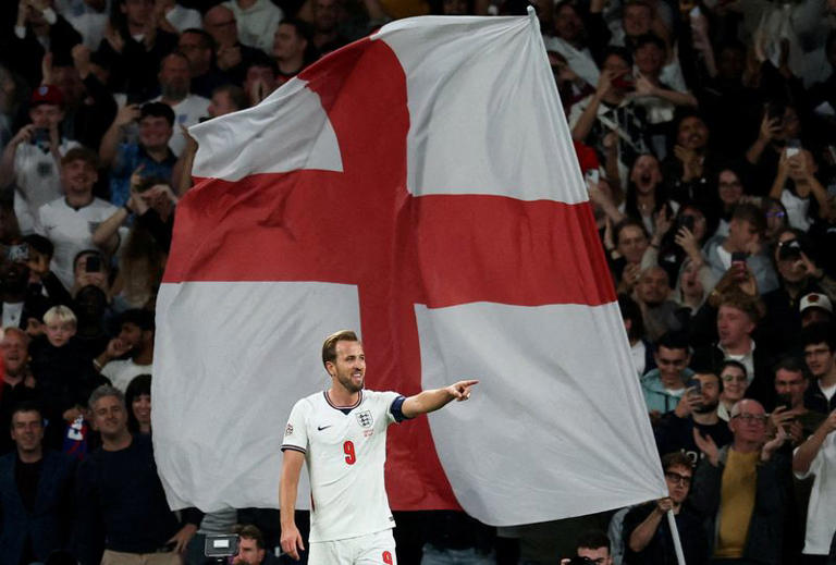 Soccer-England forward Kane crowned Ballon d'Or winner, Putellas wins ...