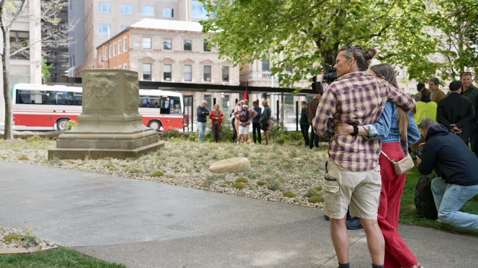 Hobart unveils permanent replacement for toppled William Crowther statue