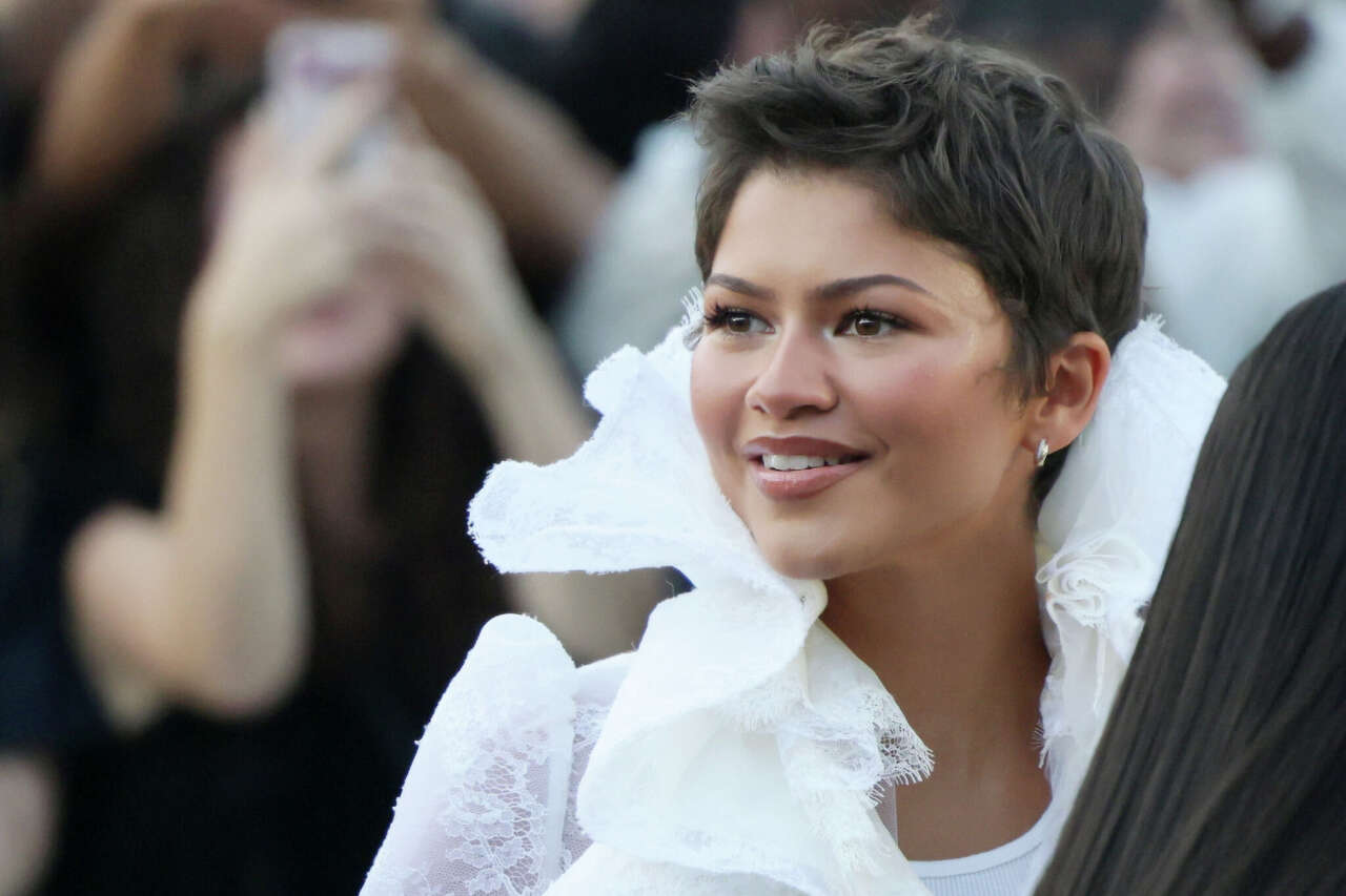 Zendaya makes surprise appearance at nephew's football game in Northern ...
