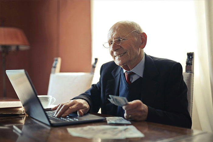 30 modern-day signs of wealth that will most likely become obsolete