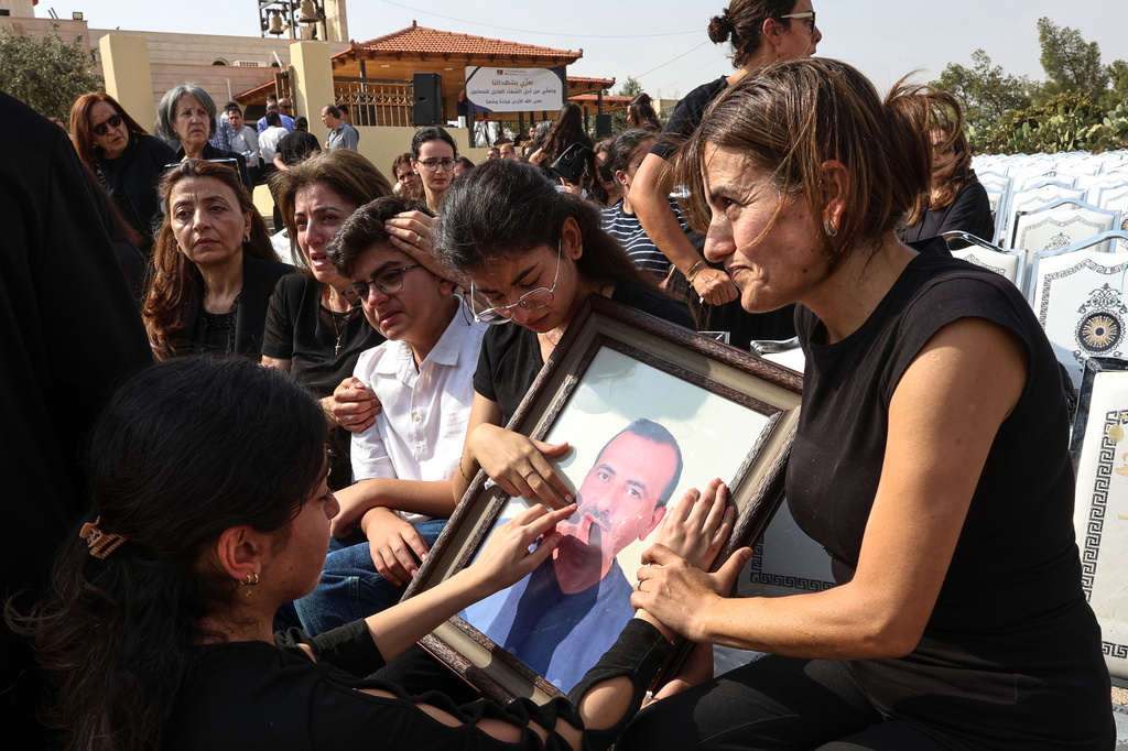 Jordan says its air force has carried out strikes on terrorist groups ...