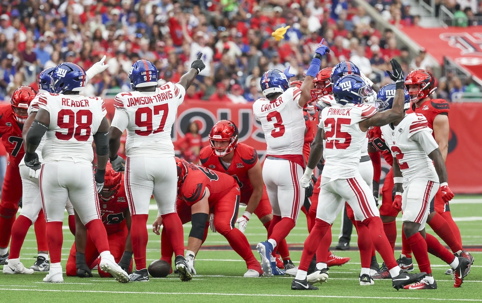 Giants defense embraces 'swarm' motto after Wilson's callout