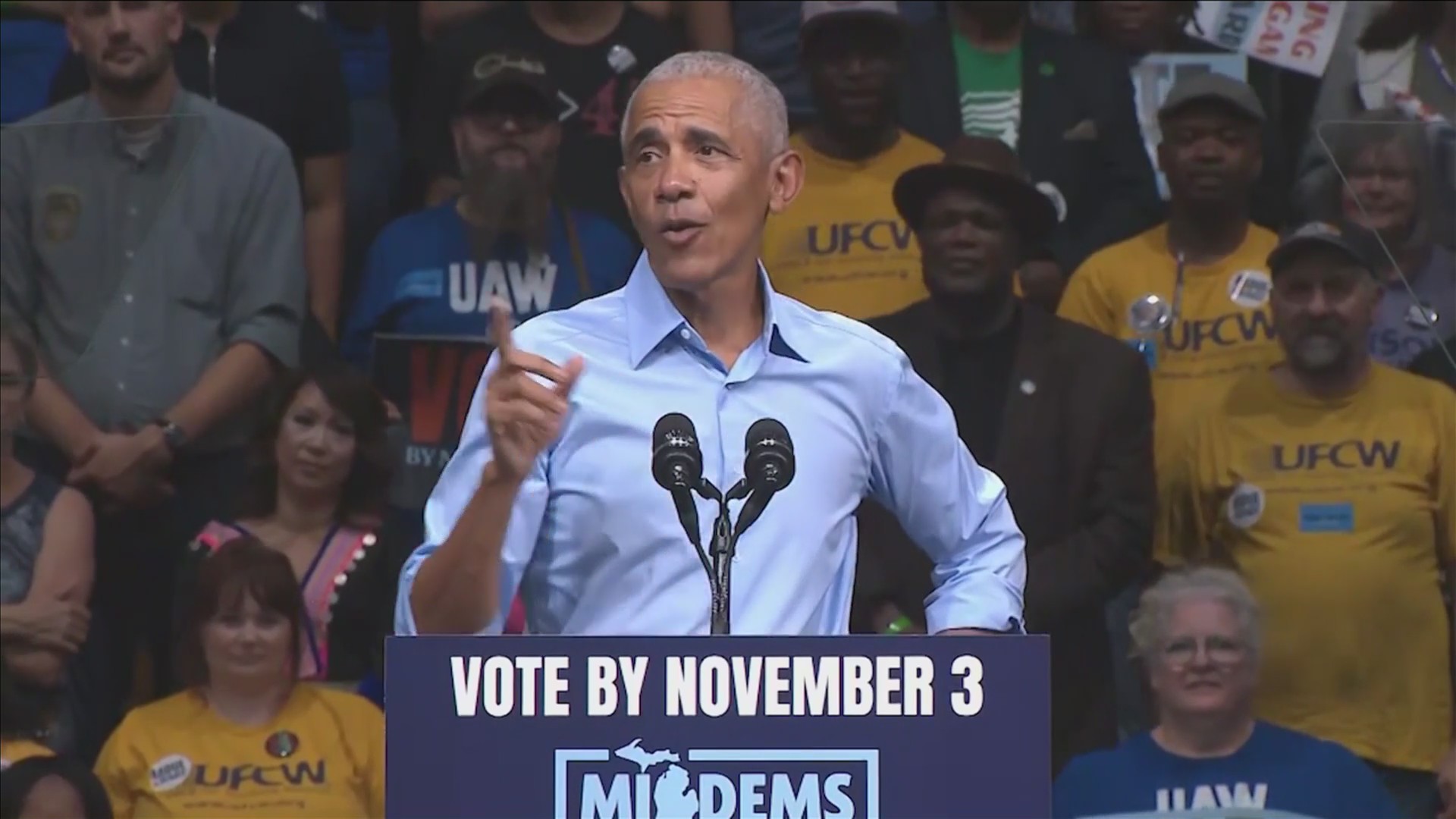 Obama, Trump hit campaign trail for Michigan Senate race