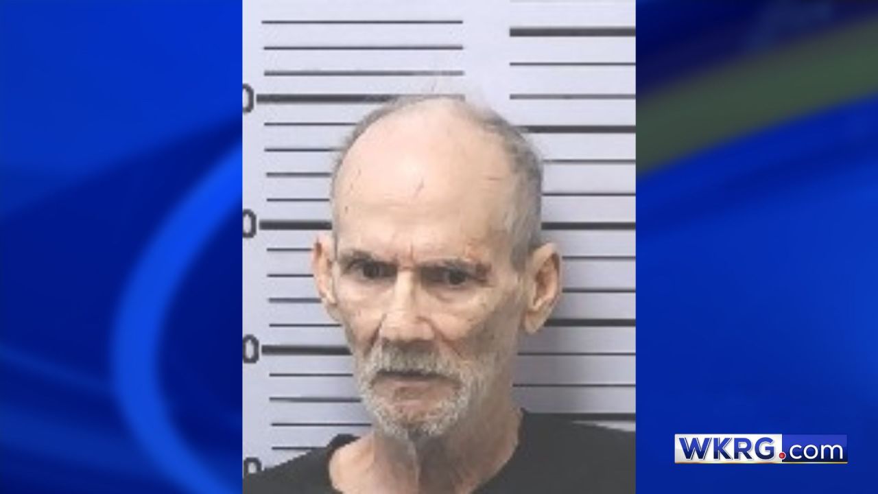 Mobile police arrest man accused of attacking man with wooden cane