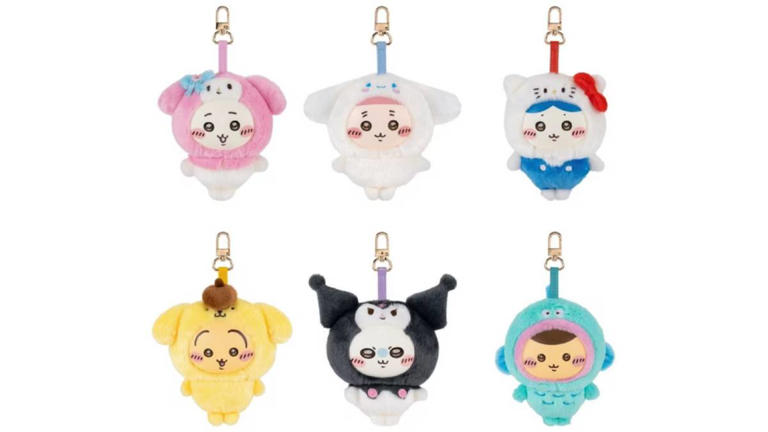 Chiikawa x Sanrio plush pendant keychains appear outside Japan
