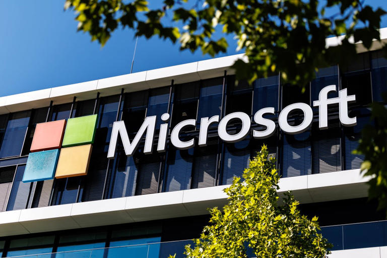 Microsoft announces buyouts for 60K employees — quarter of workforce ...