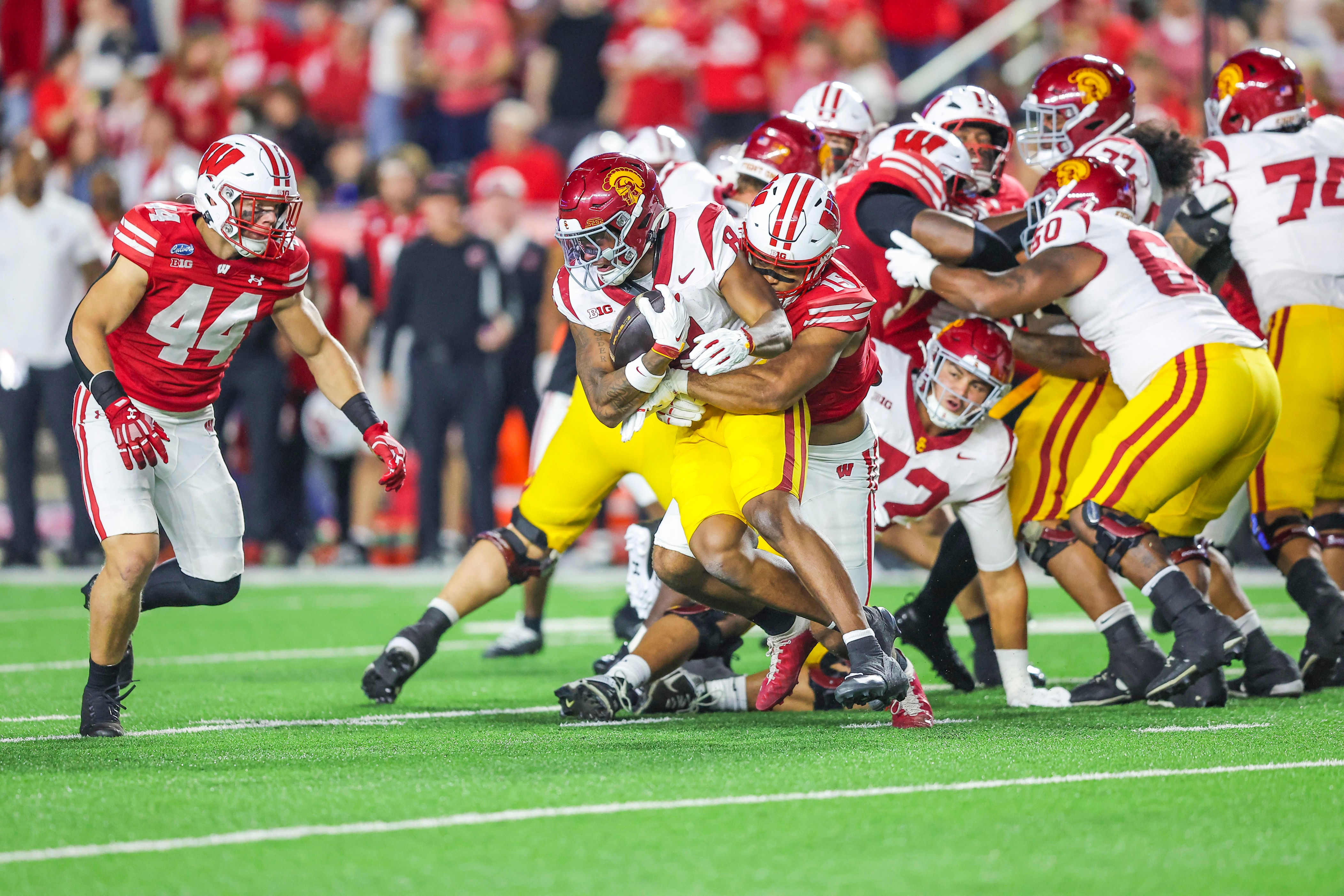 Badgers grades, snap counts on defense from week 8 vs. USC: Safety ...