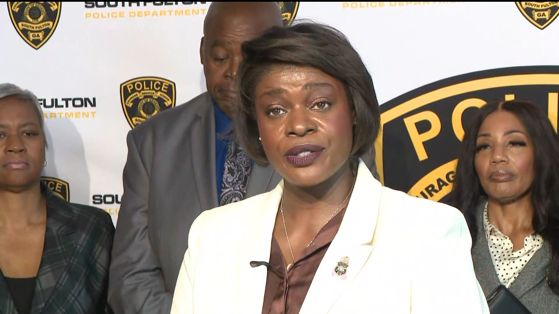 South Fulton introduces new police chief
