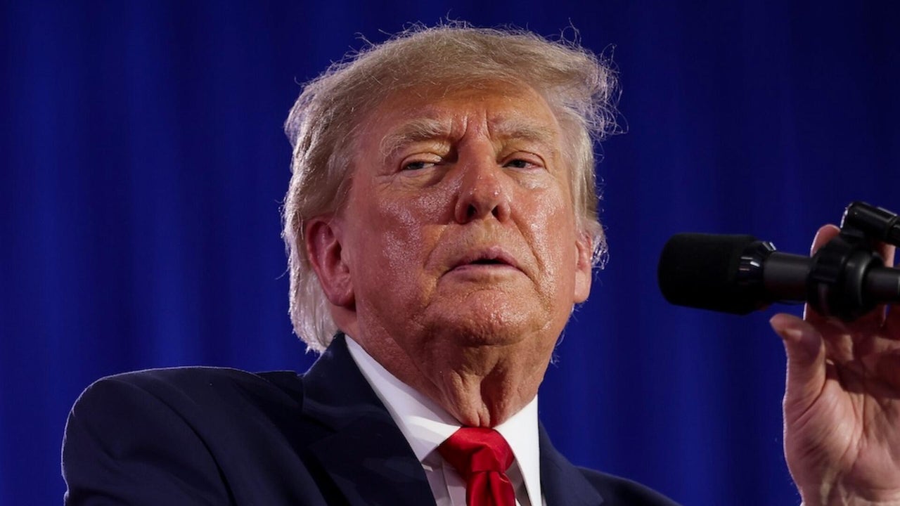 Trump stumps for Republicans in deep-red Mississippi