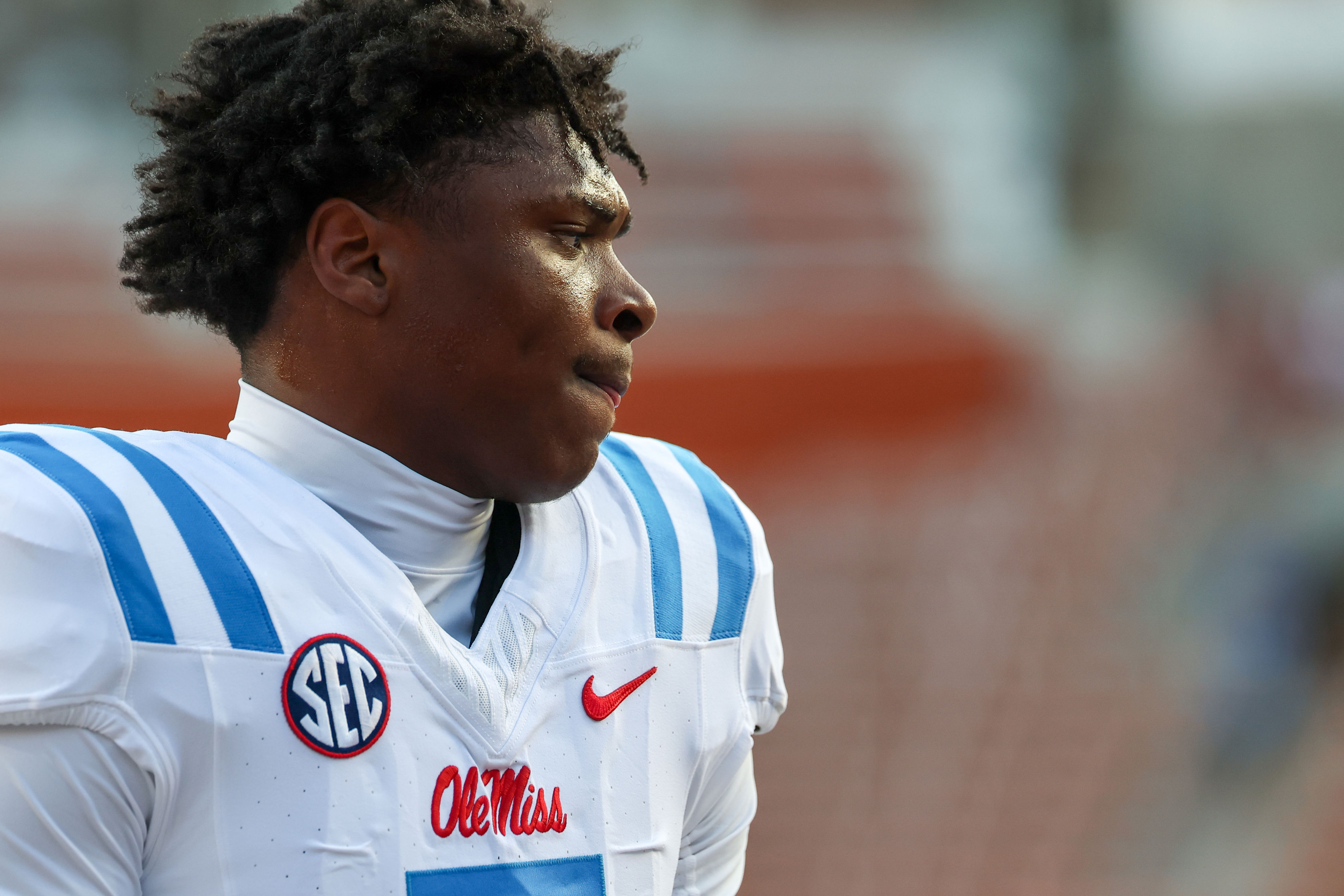 Mississippi RB Kewan Lacy has dislocation of previously injured ...