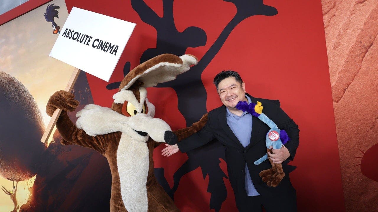 Eric Bauza, 'Looney Tunes' voice actor behind Bugs Bunny and Daffy Duck ...