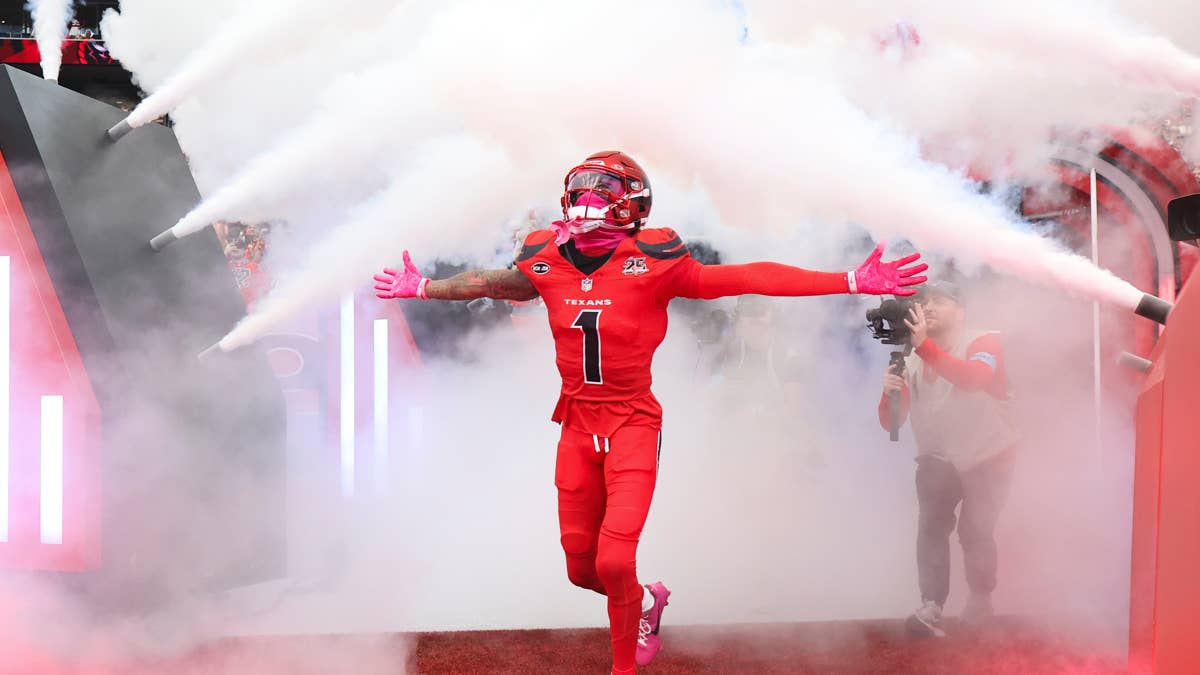 Texans facing Tank Dell decision after unfortunate news