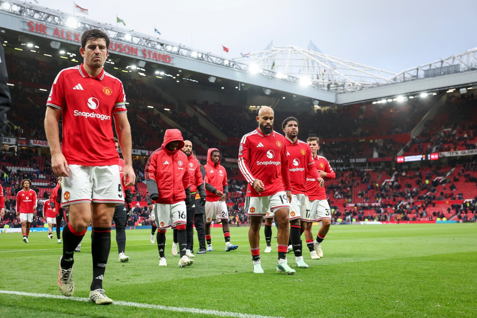 Steven Gerrard lists the Manchester United players who are 'not good ...