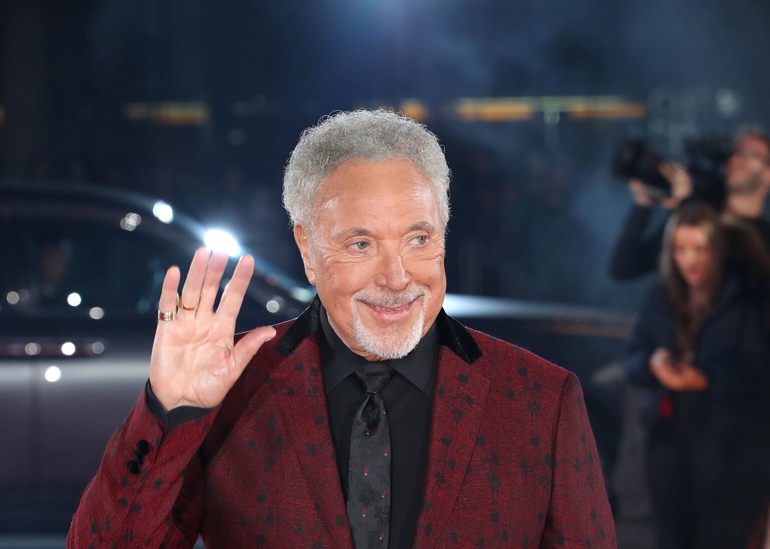Sir Tom Jones truly sorry as he reschedules shows due to bad case of ...