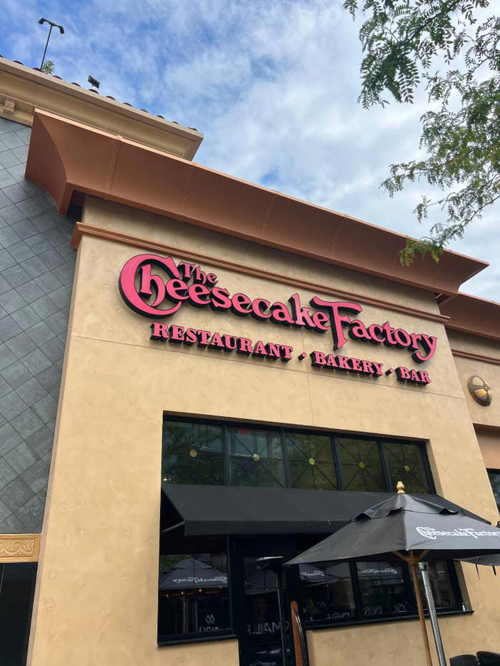 Fox News just made Obama's Cheesecake Factory joke even funnier