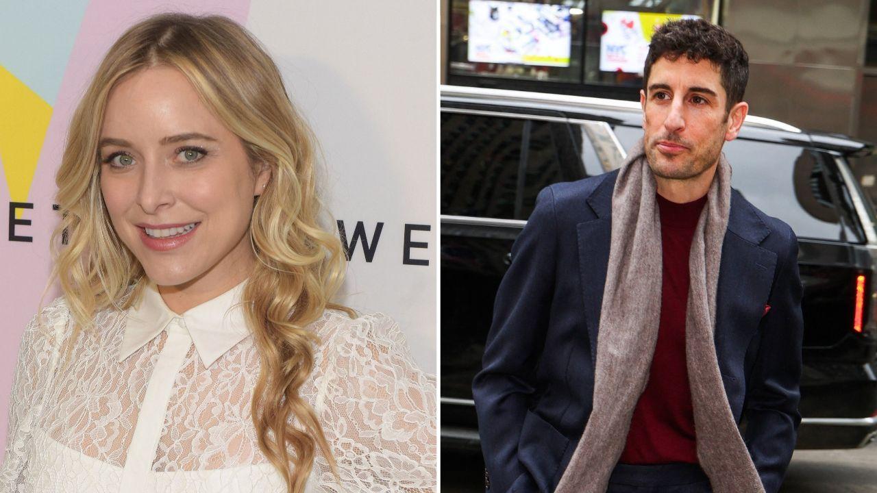 Jenny Mollen jokes her shopping habit 'pushed' Jason Biggs 'over the ...