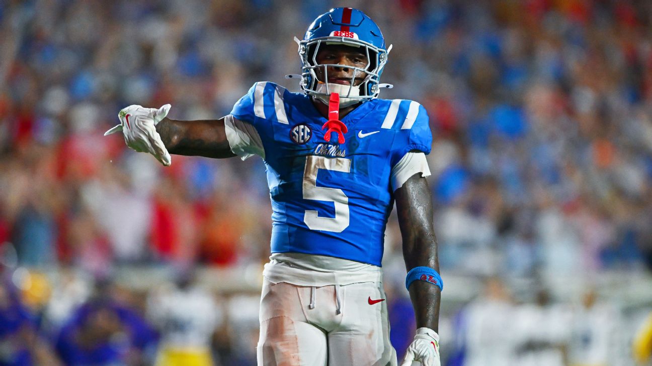 Ole Miss RB Kewan Lacy out after dislocating shoulder