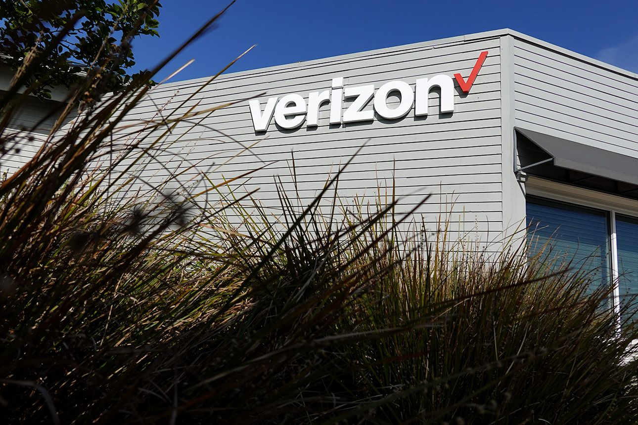 Verizon's turnaround is gaining momentum. Is this 6.5%-yielding ...