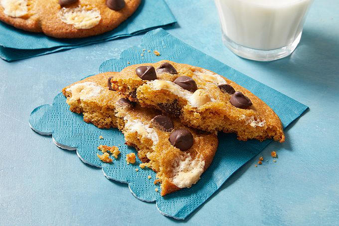 Pumpkin s’mores cookies