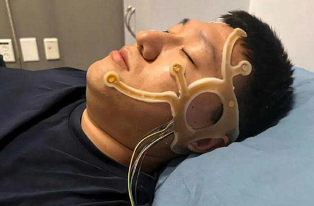 Brain-zapping patch to help sleep could also ease anxiety