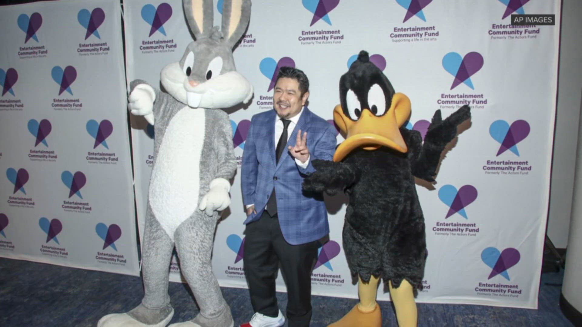 Looney Tunes voice actor Eric Bauza dies at 46