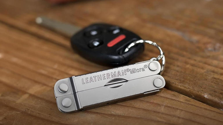 5 mini-gadgets that turn your keychain into a pocket toolkit