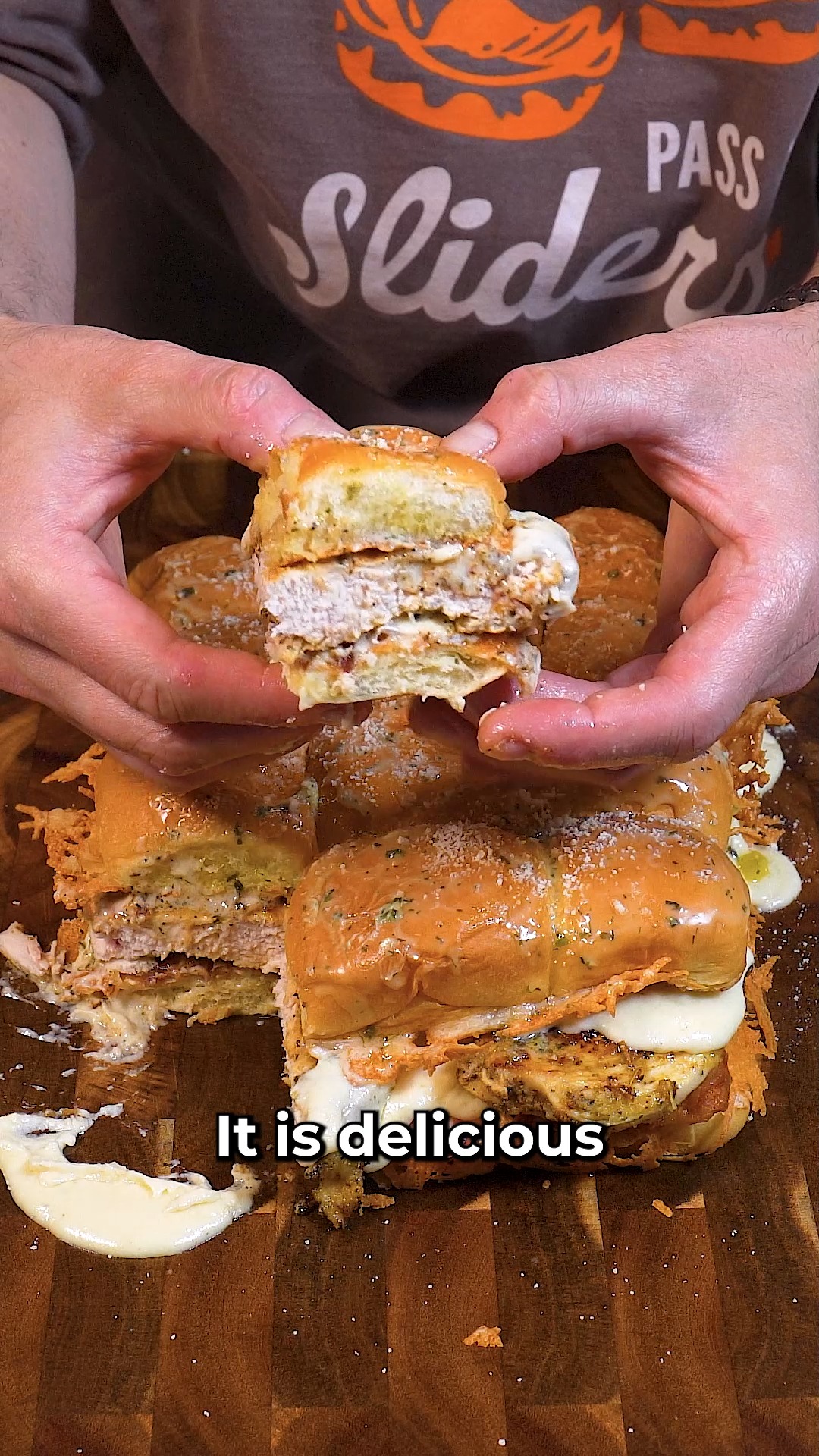 Chicken Alfredo sliders