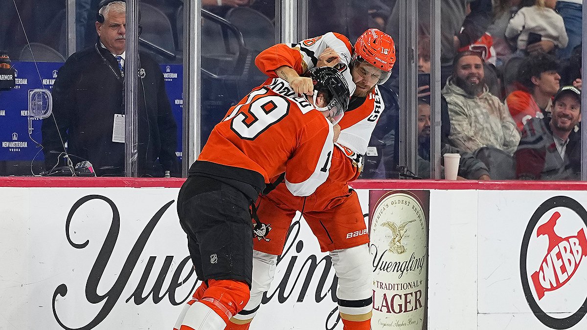 Seeler, Tocchet give McDonald some tips for when the gloves have to ...