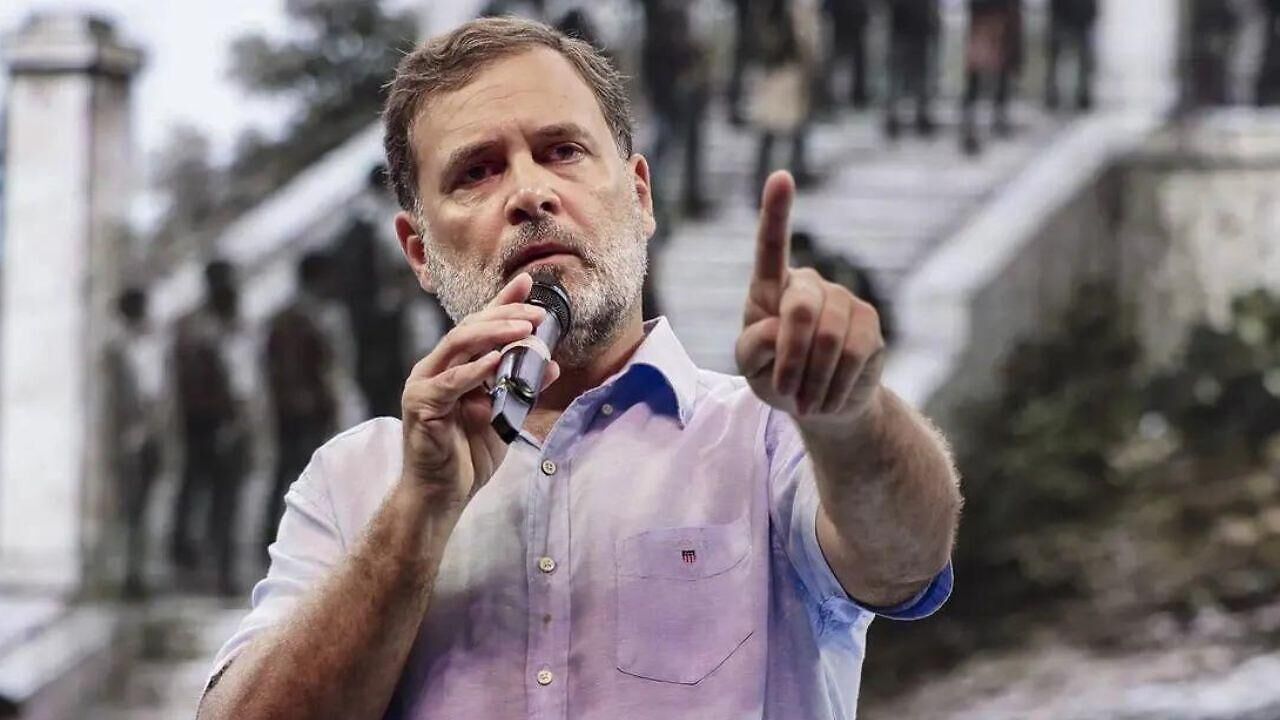 Rahul Gandhi tells Delhi traders how PM Modi can end protests in 30 ...