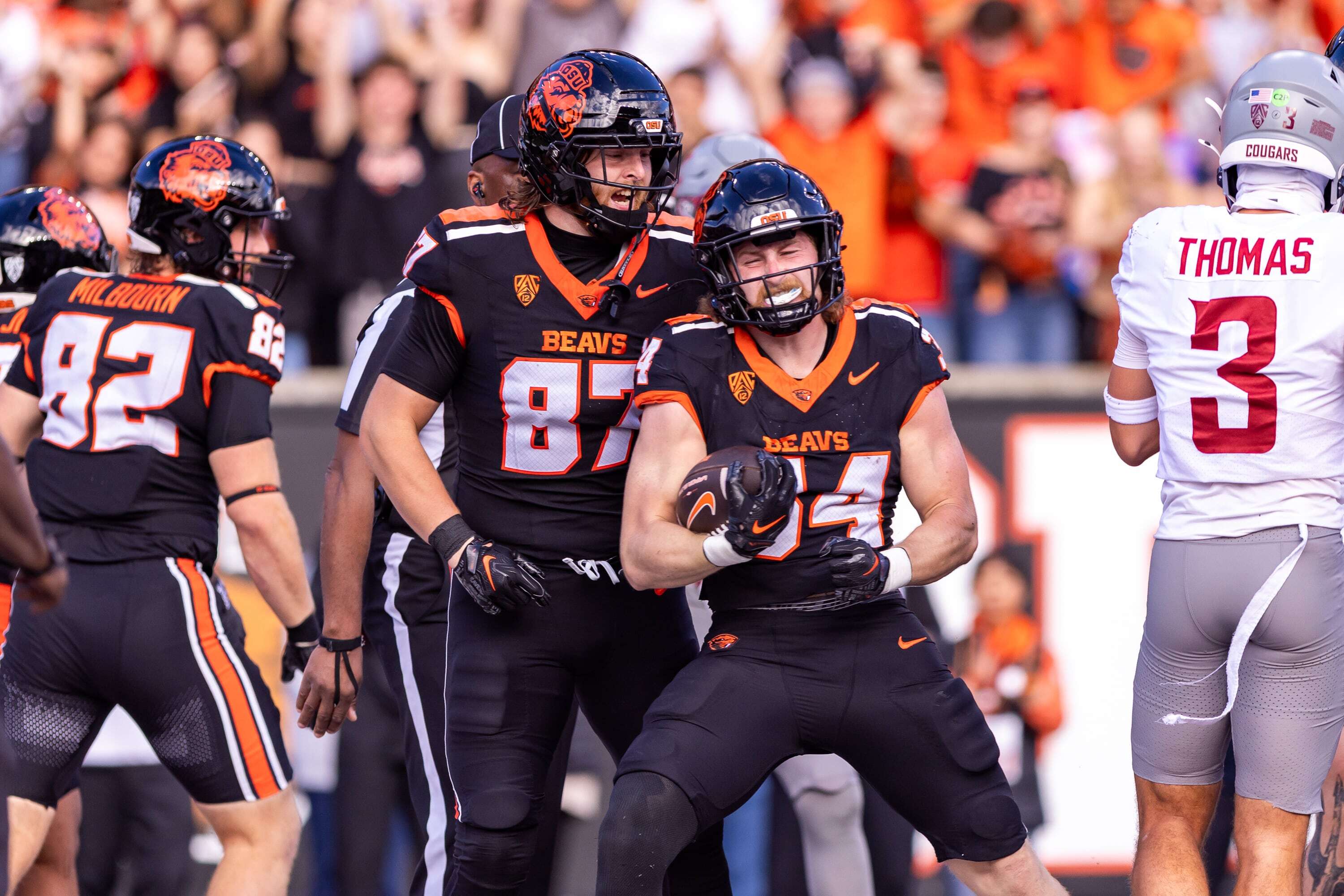 Oregon State gains ground in AP poll after bye week
