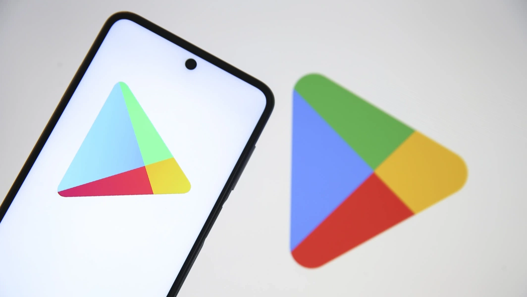 Dispatch mobile launch set for December 9 with free episodes