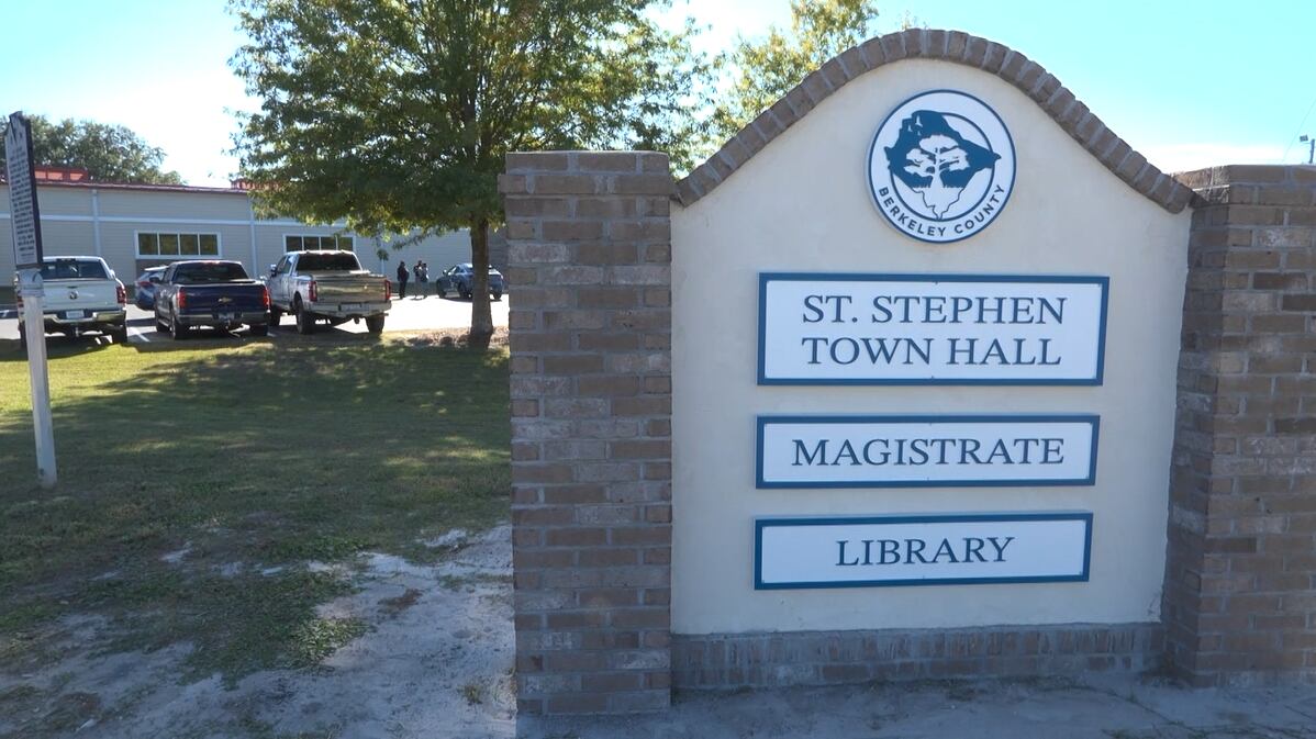 St. Stephen opens new town hall, court and library