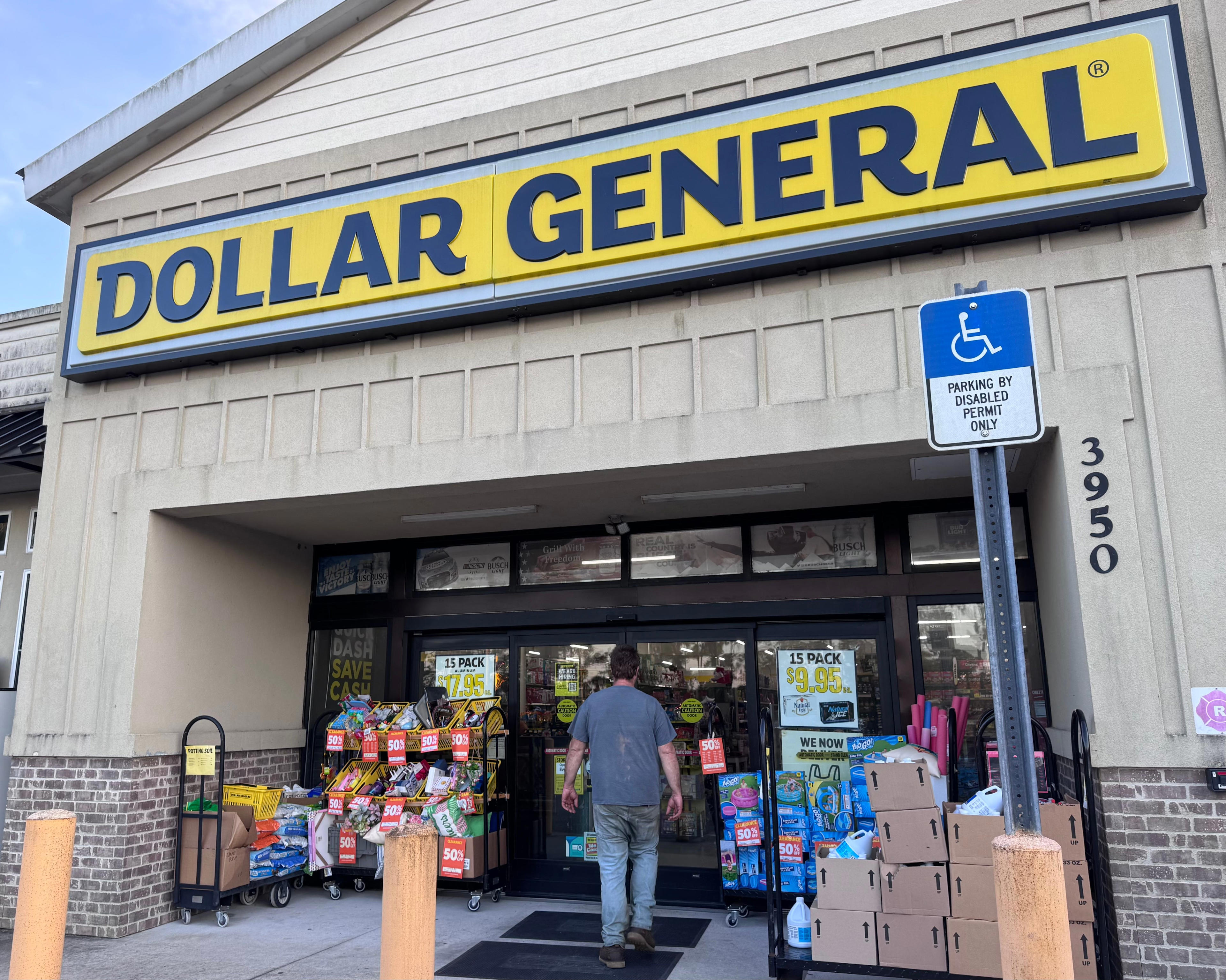 Wisconsin joins 19 states in lawsuit against Dollar General