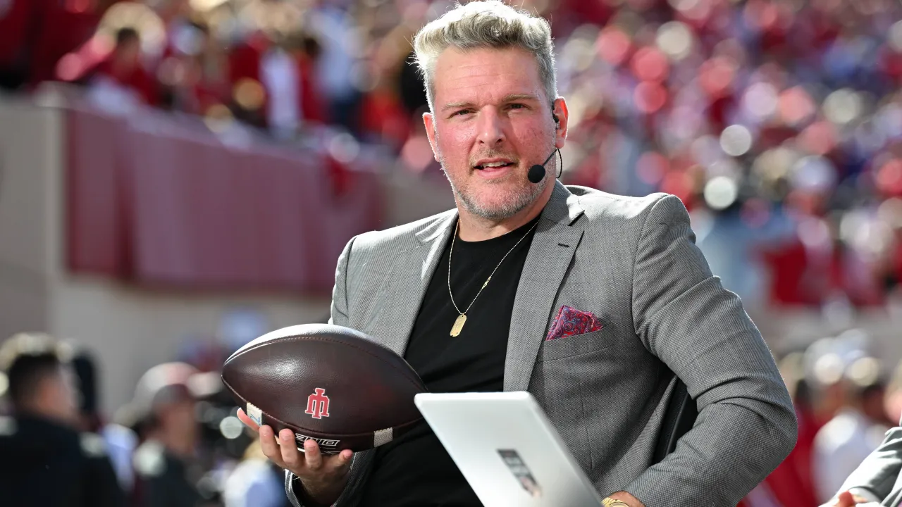 Pat McAfee doubles down on criticism of very, very uncomfortable ...
