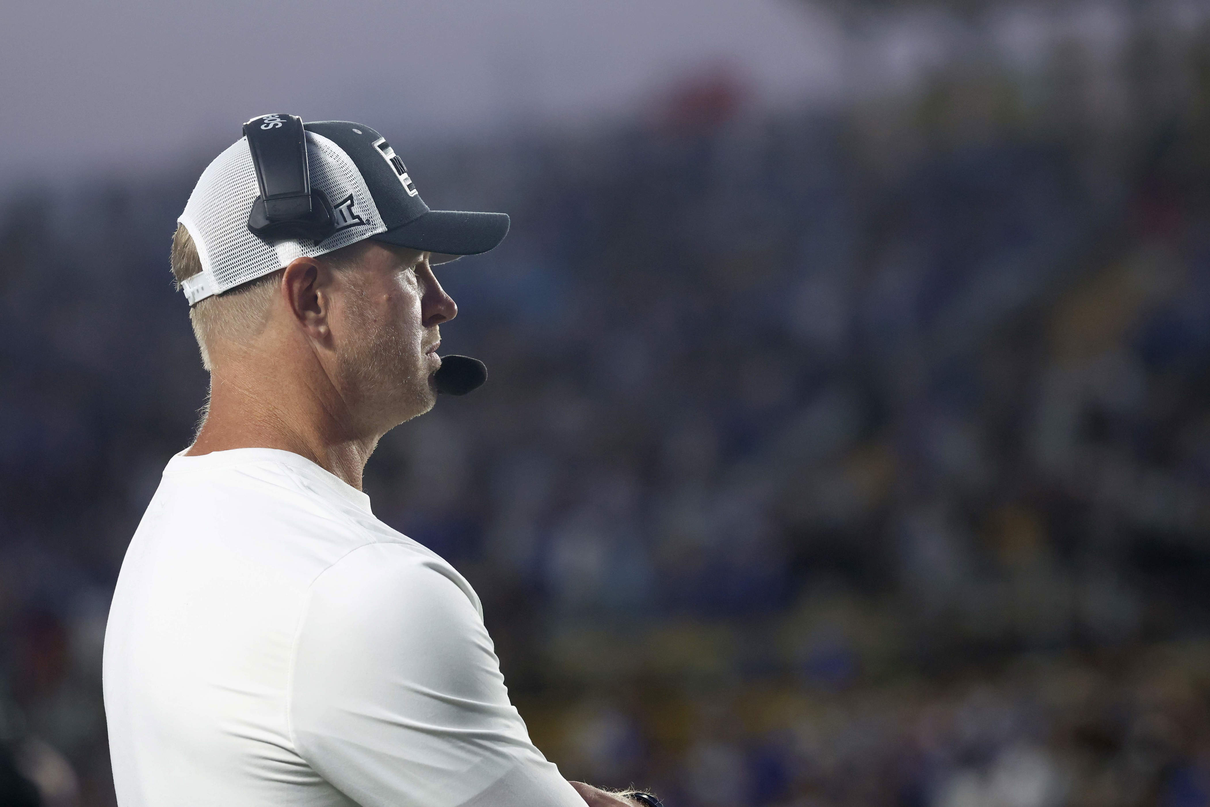 UCF HC Scott Frost names starting quarterback vs. Baylor