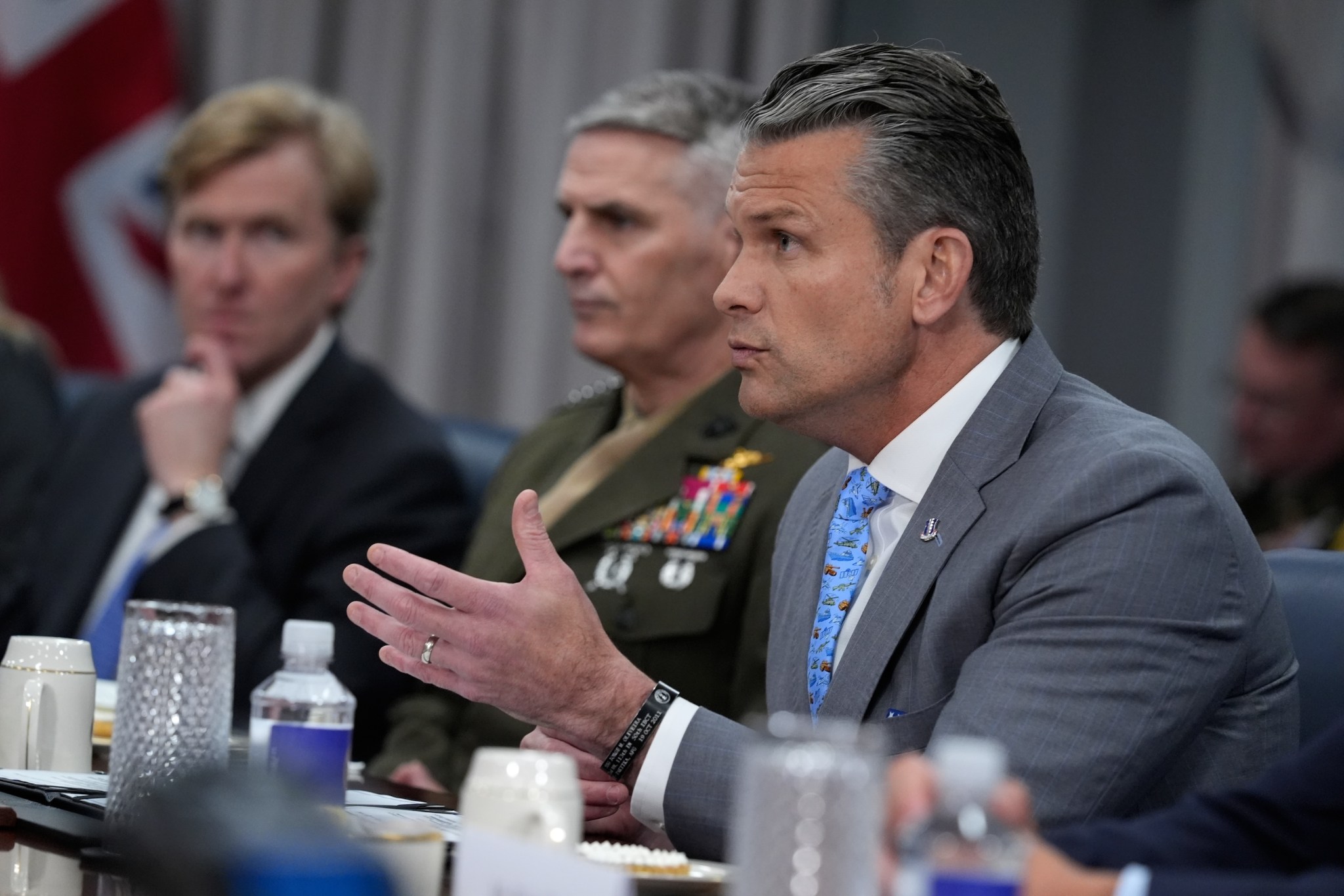 Pentagon orders bases to plan for 90 days without the grid as Britain ...